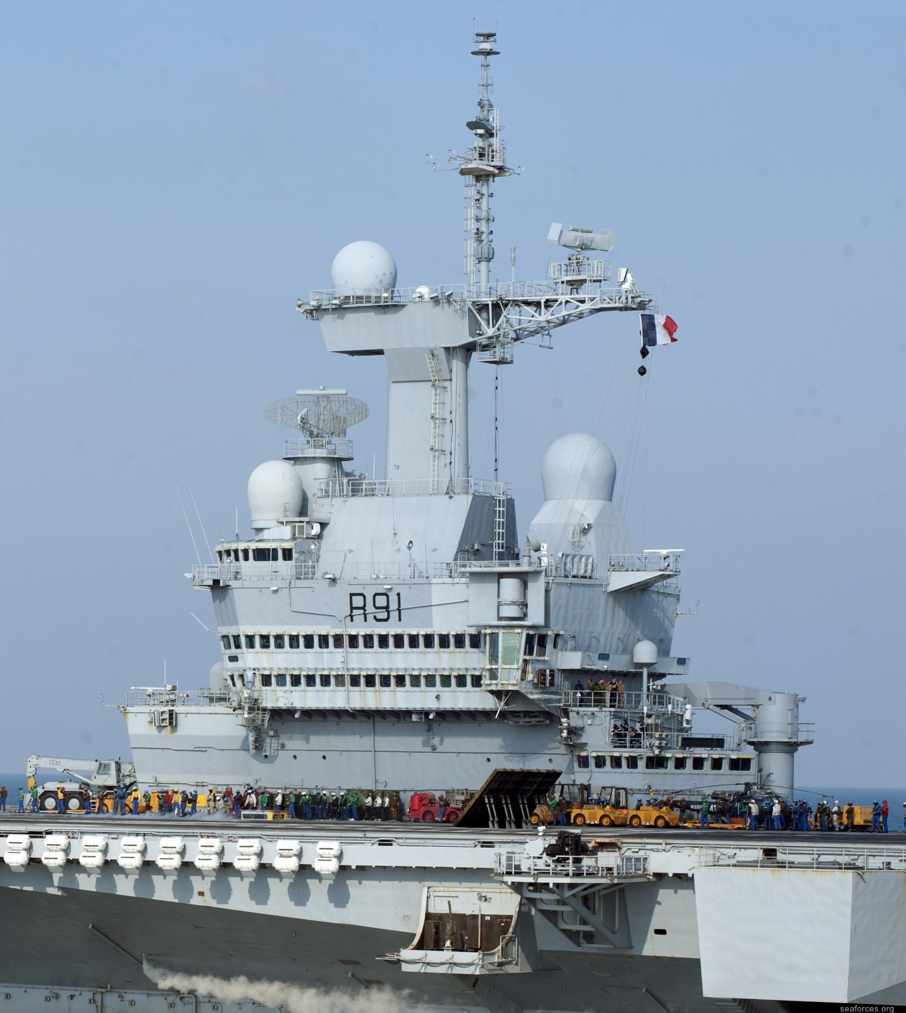  r-91 fs charles de gaulle aircraft carrier french navy 13 island superstructure