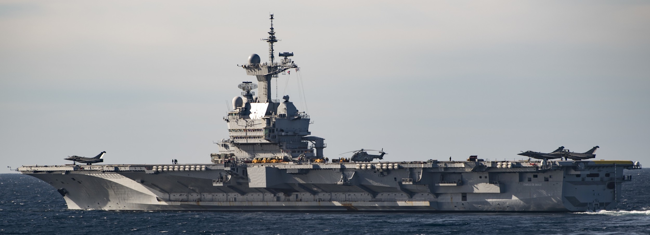 r-91 fs charles de gaulle aircraft carrier french navy marine nationale 61