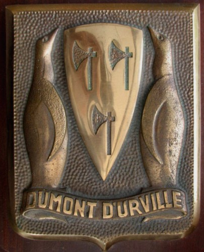 l-9032 dumont d'urville insignia crest patch badge tape bouche champlain batral class amphibious landing ship tank french navy marine nationale 02c