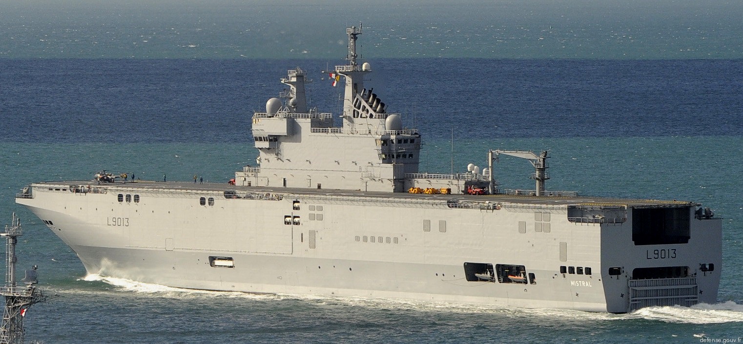l-9013 fs mistral amphibious assault command ship french navy marine nationale 25