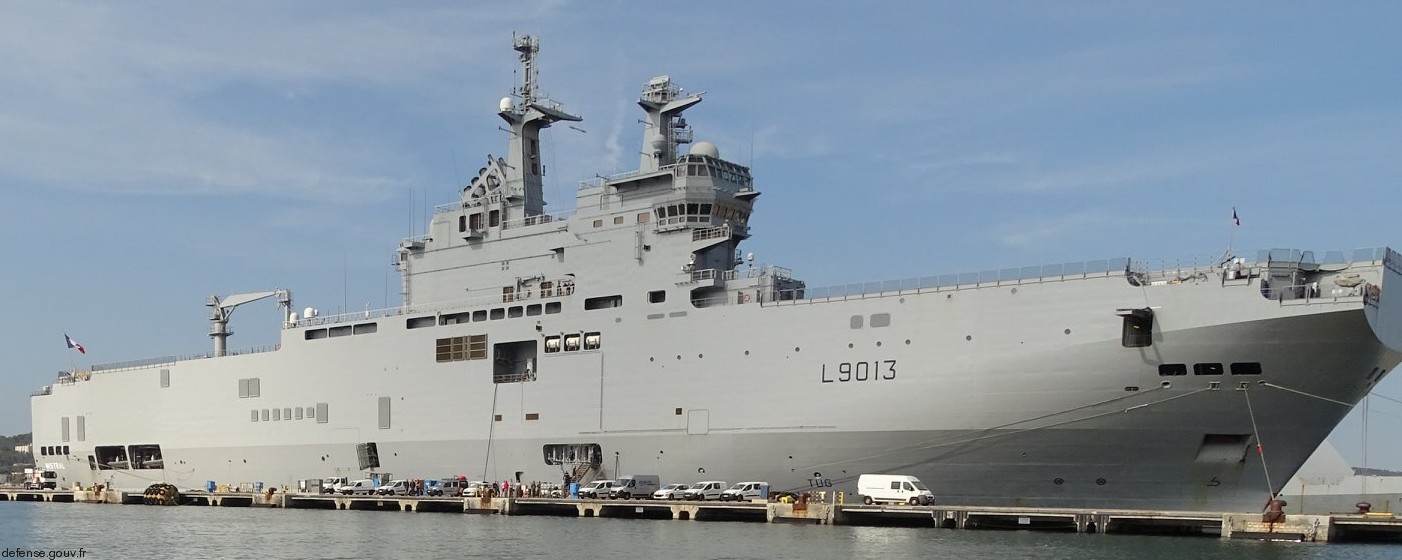 l-9013 fs mistral amphibious assault command ship french navy marine nationale 61