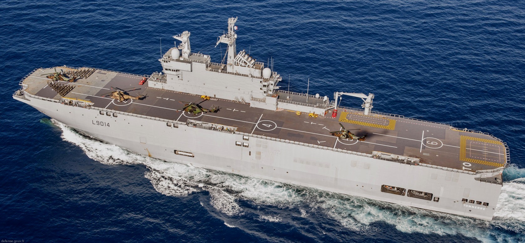 Mistral class Amphibious Assault Command Ship BPC French Navy