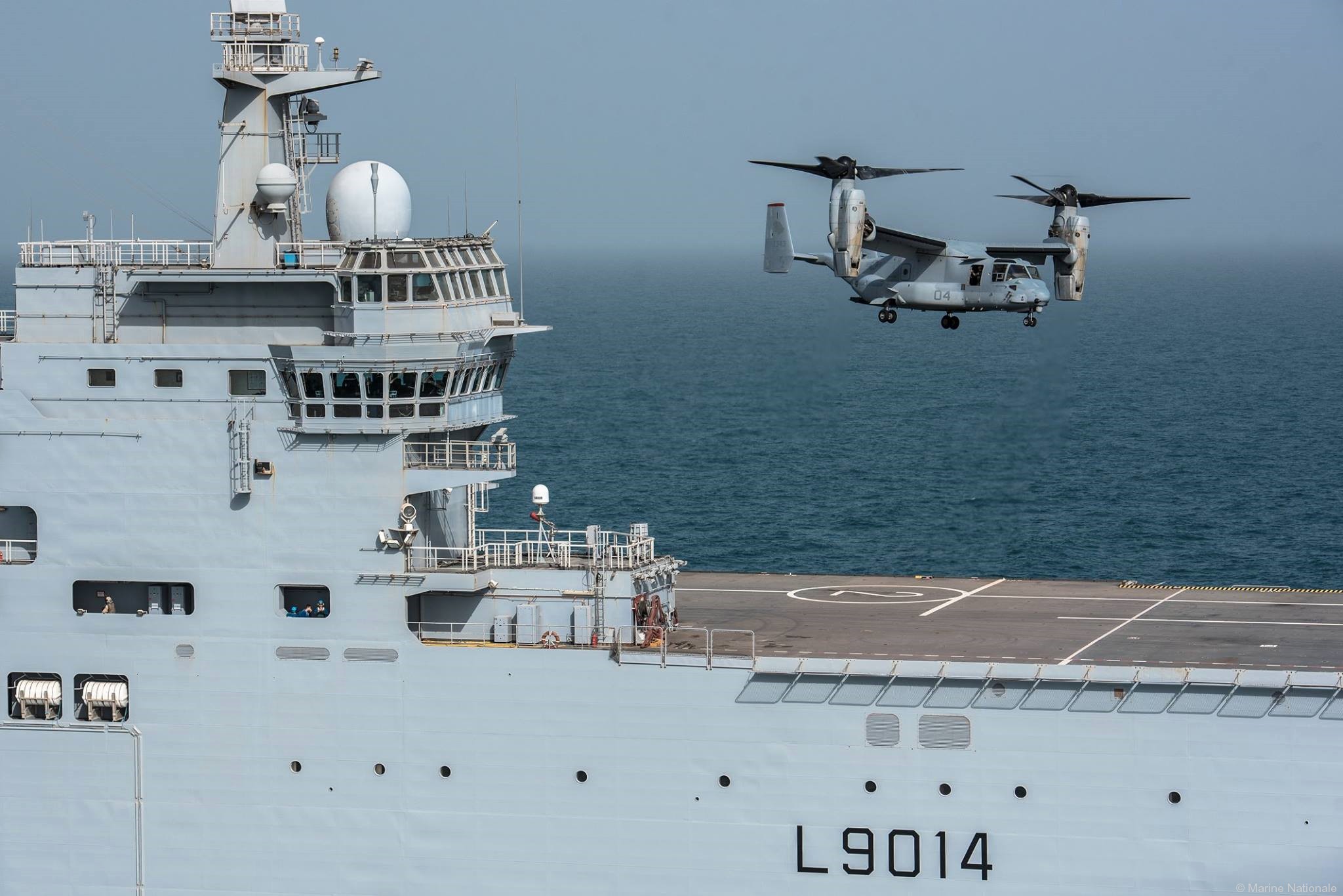 l-9014 fs tonnere mistral class amphibious assault command ship bpc french navy marine nationale 15 mv-22b osprey usmc