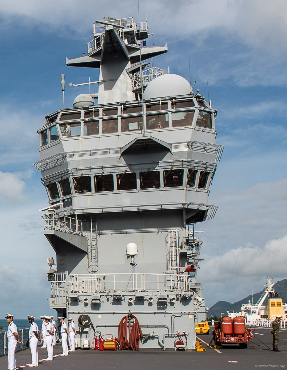 l-9014 fs tonnere mistral class amphibious assault command ship bpc french navy marine nationale 22