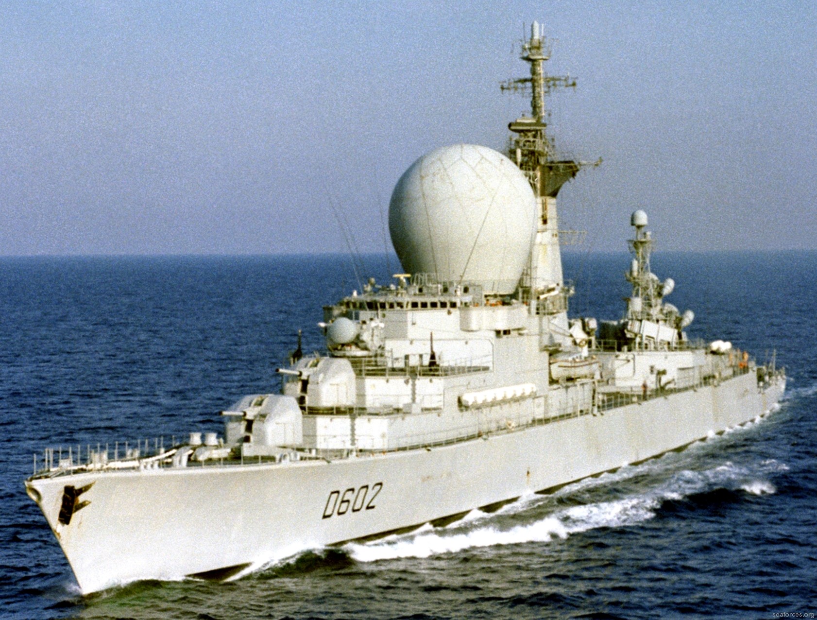 d-602 fs suffren class guided missile air defense frigate destroyer french navy marine nationale 02