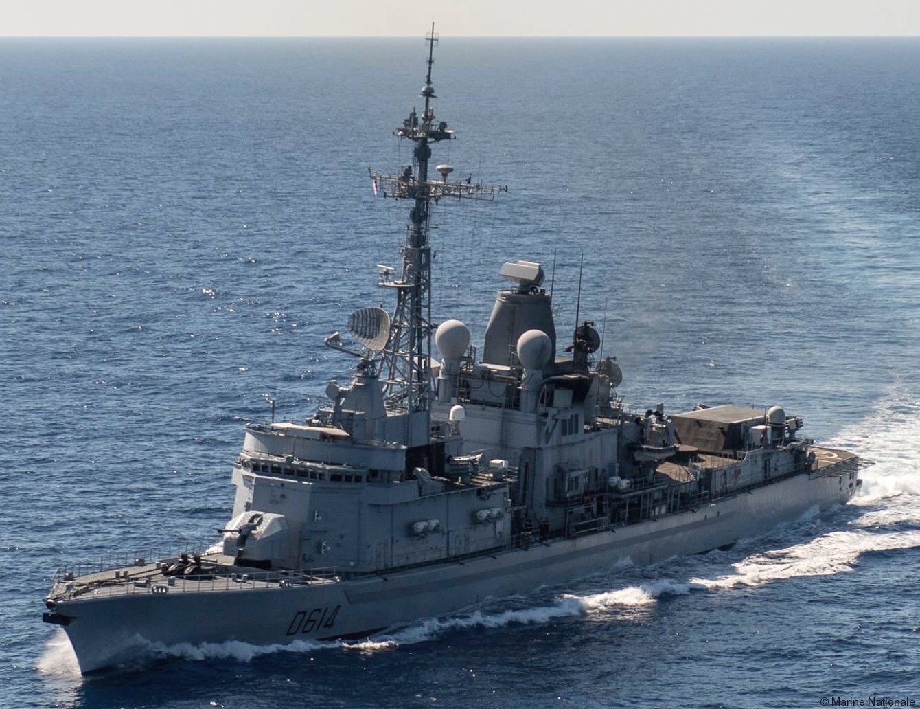 d-614 fs cassard f70aa class guided missile frigate ffgh ddg french navy marine nationale 17
