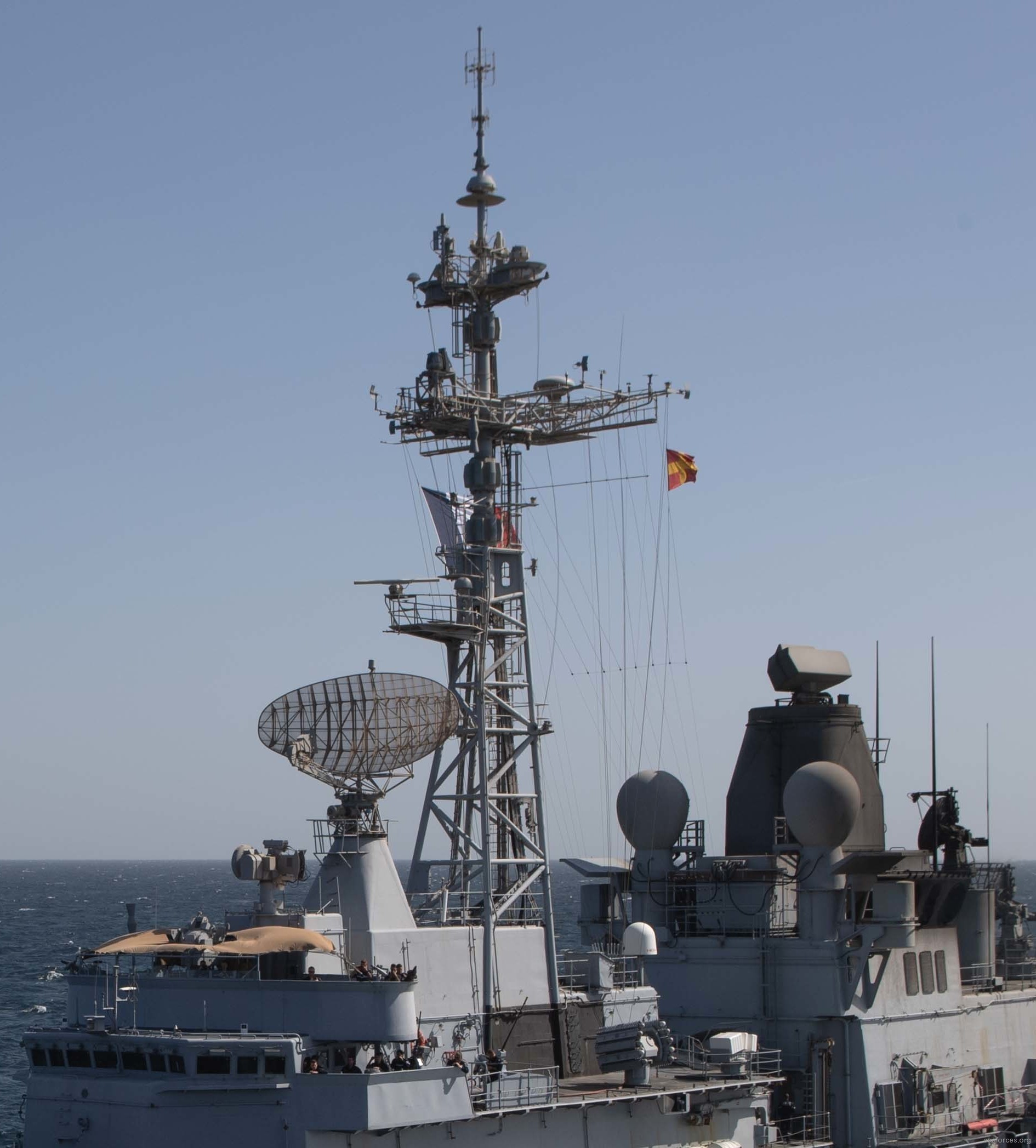 d-614 fs cassard f70aa class guided missile frigate ffgh ddg french navy marine nationale 21b radar antennas