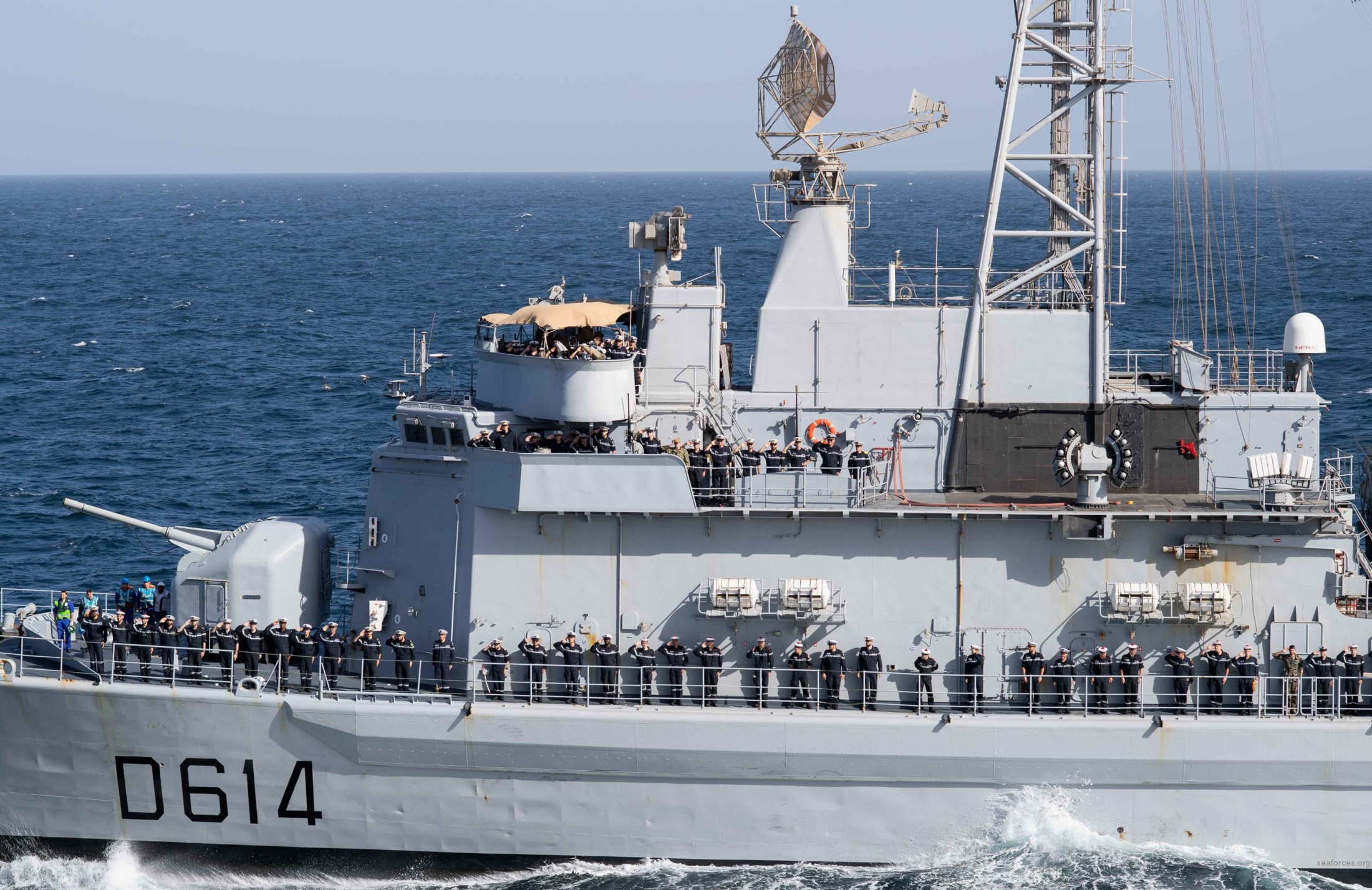 d-614 fs cassard f70aa class guided missile frigate ffgh ddg french navy marine nationale 22