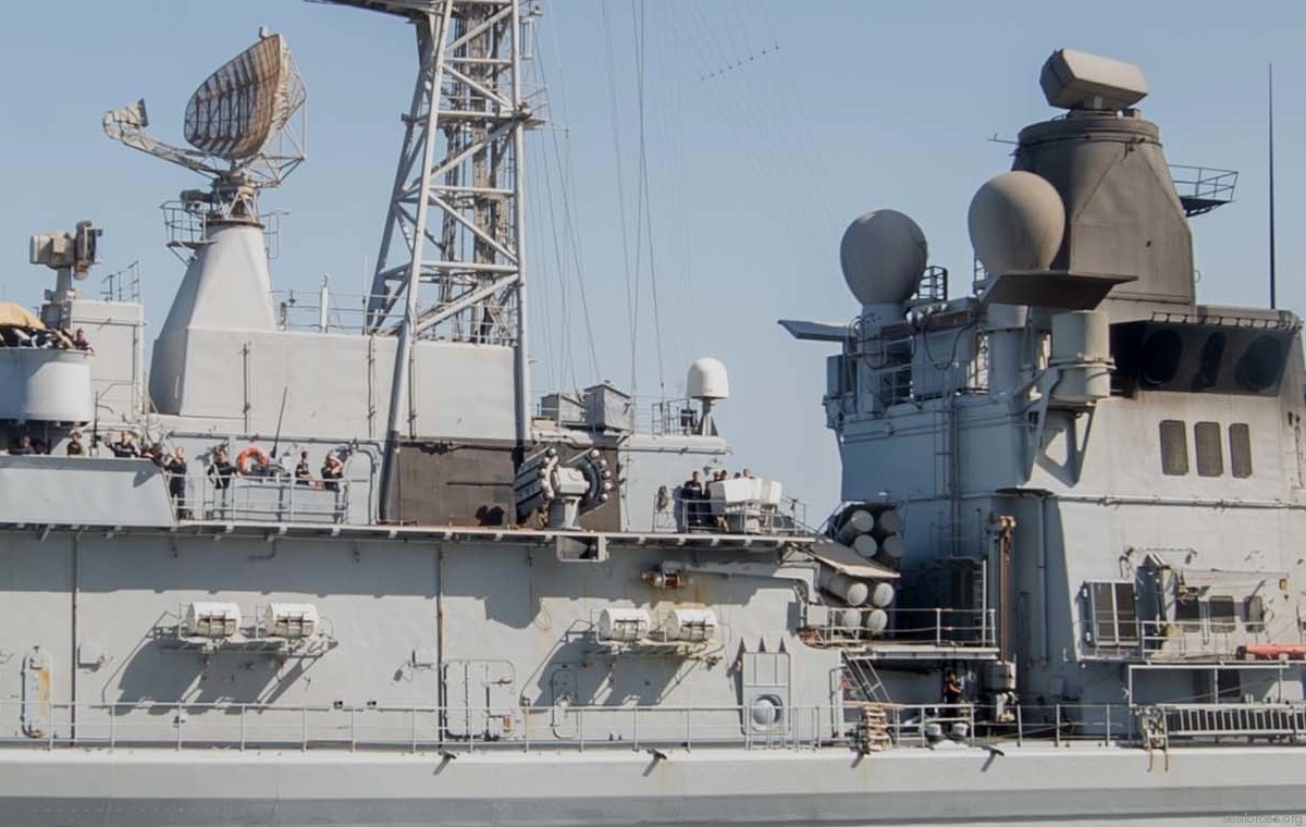 d-614 fs cassard f70aa class guided missile frigate ffgh ddg french navy marine nationale 23a