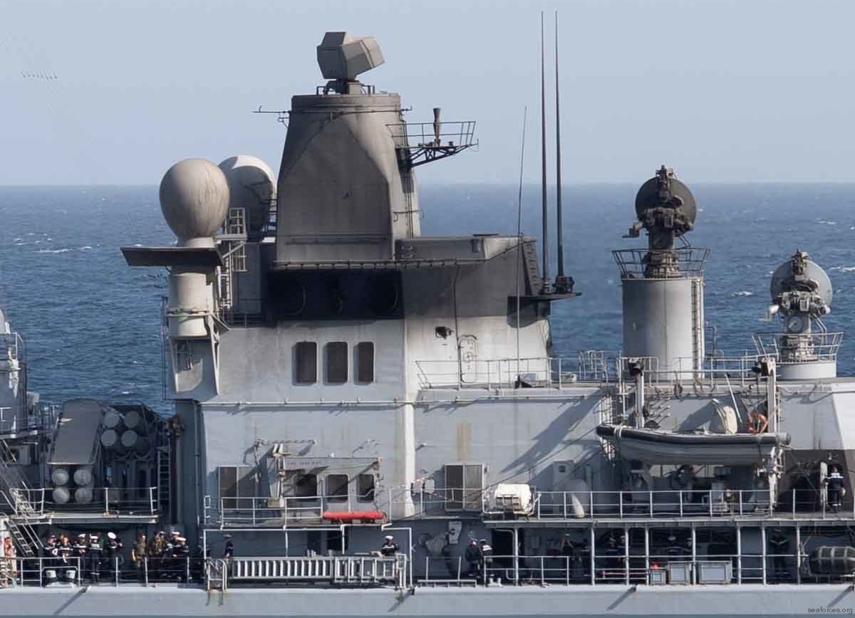 d-614 fs cassard f70aa class guided missile frigate ffgh ddg french navy marine nationale 24b