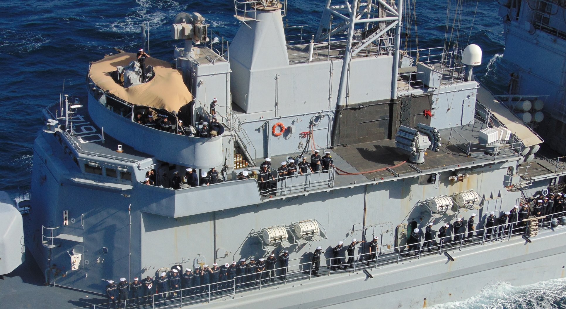 d-614 fs cassard f70aa class guided missile frigate ffgh ddg french navy marine nationale 25
