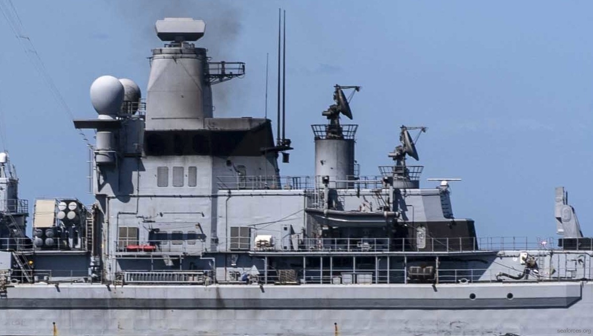 d-615 fs jean bart cassard f70aa class guided missile frigate ffgh ddg french navy marine nationale 25b armament
