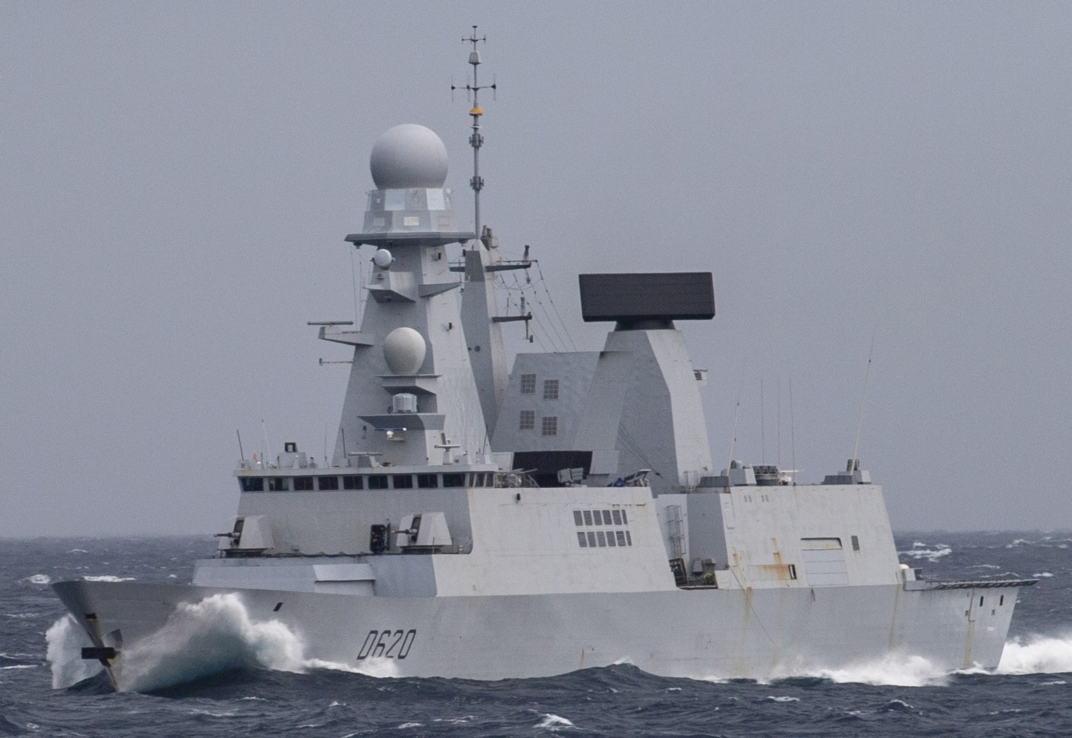 d-620 fs forbin horizon class guided missile frigate fregate anti-air-warfare aaw french navy marine nationale 15