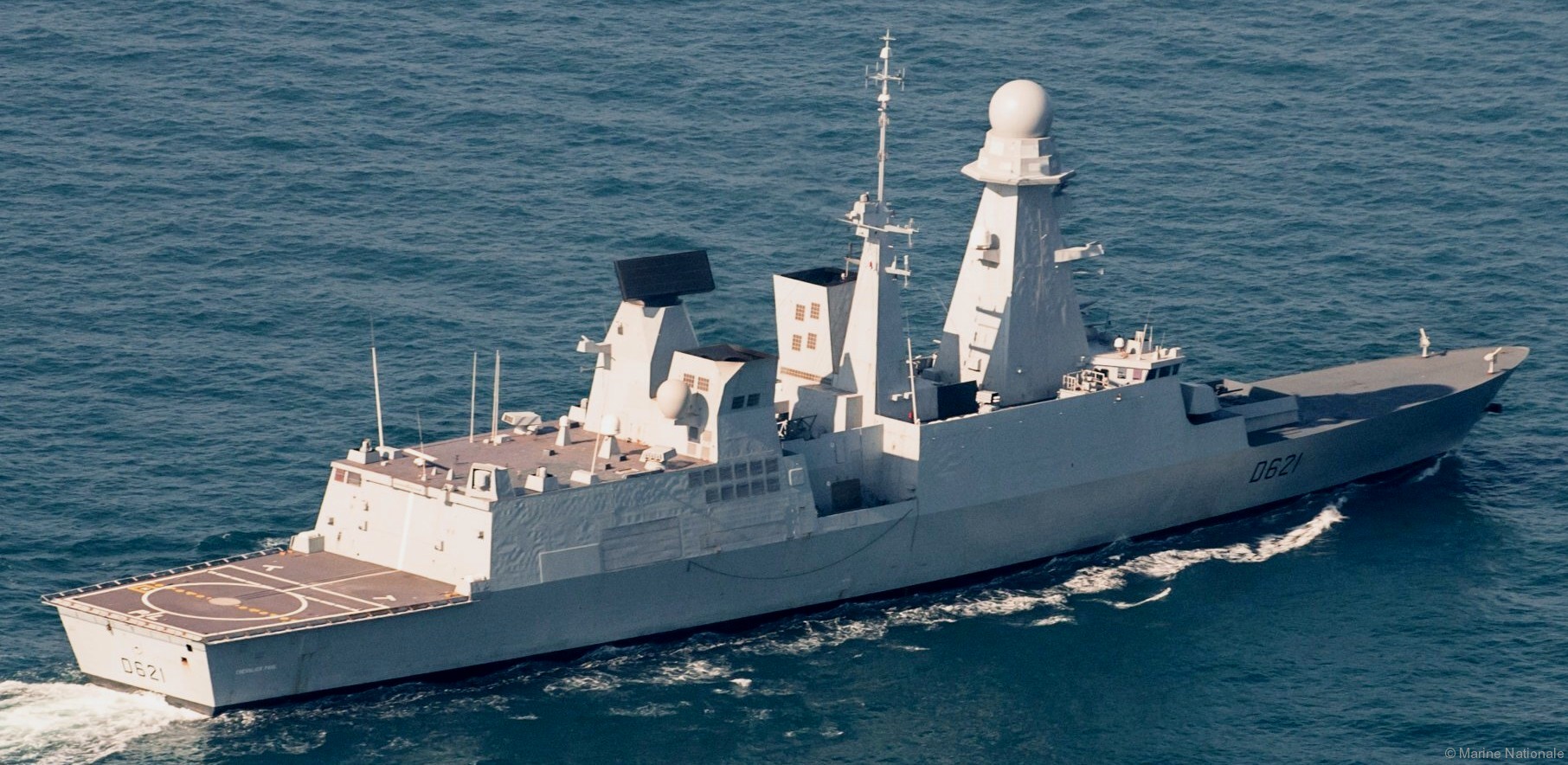 d-621 fs chevalier paul forbin horizon class guided missile frigate anti-air-warfare aaw ffgh french navy marine nationale 10