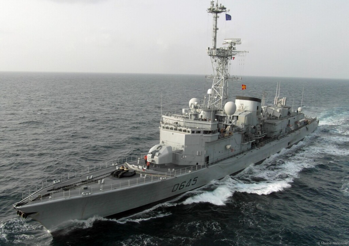 d-645 fs la motte picquet type f70as leygues class frigate destroyer french navy marine nationale 08