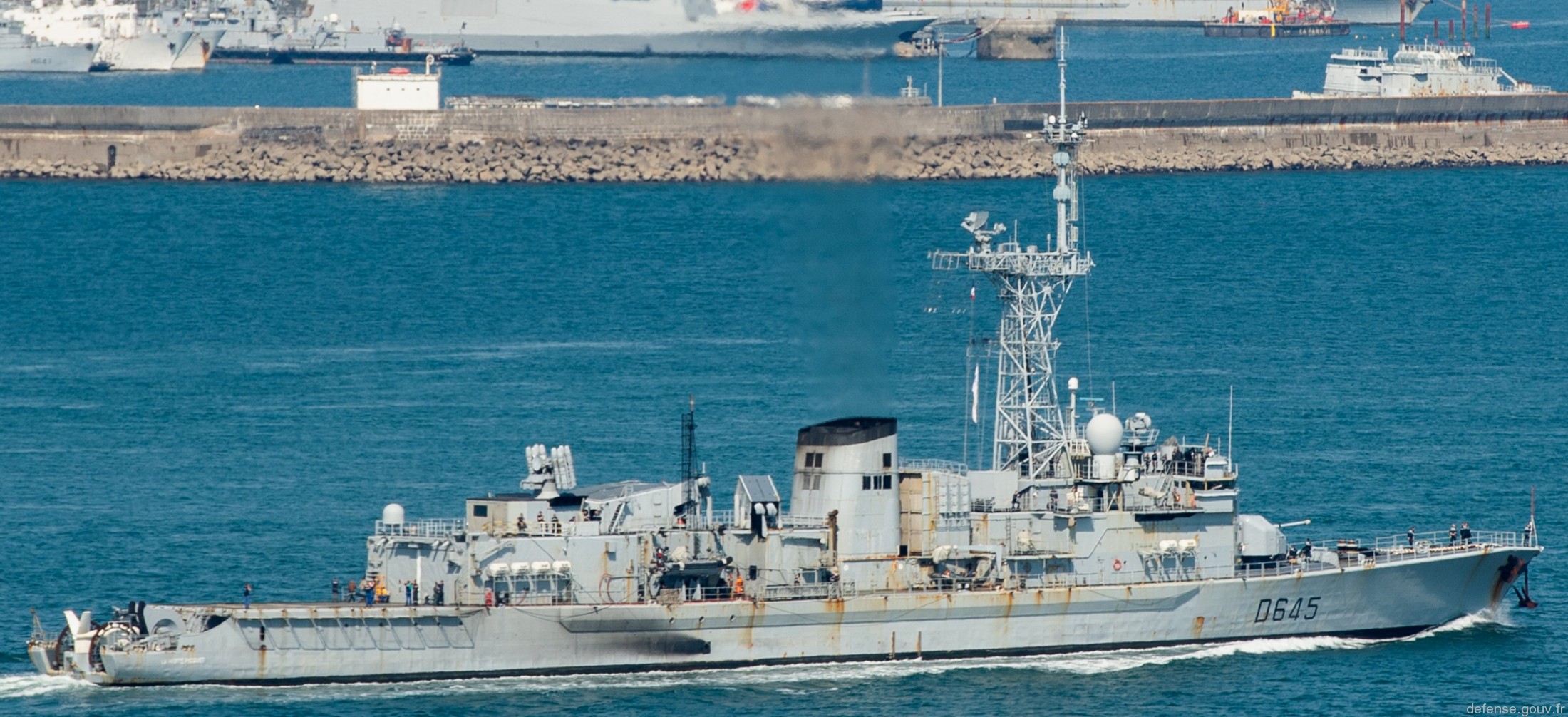 d-645 fs la motte picquet type f70as leygues class frigate destroyer french navy marine nationale 13