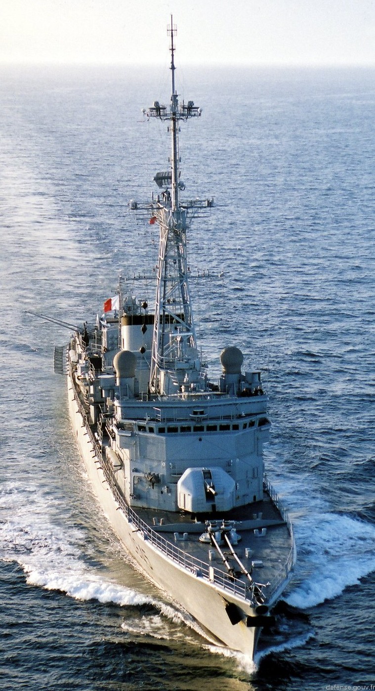 d-645 fs la motte picquet type f70as leygues class frigate destroyer french navy marine nationale 14