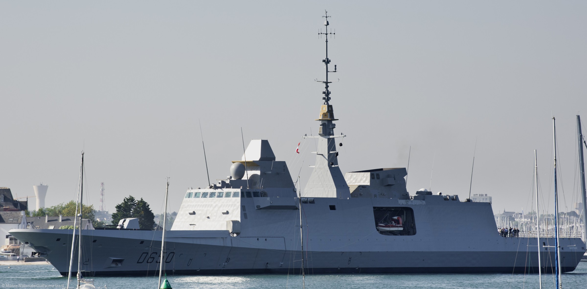 d-650 fs aquitaine fremm class frigate fregate multi purpose french navy marine nationale 09