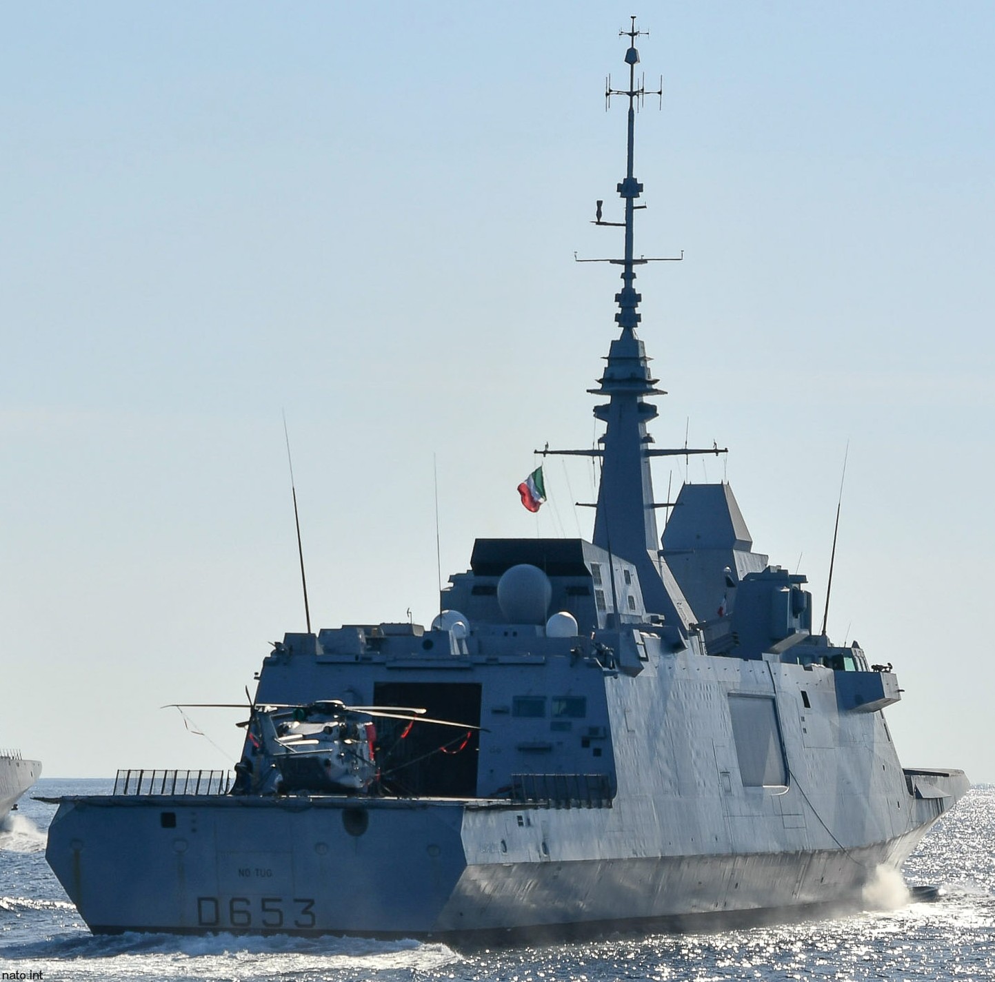 d-653 fs languedoc fremm aquitaine class frigate fregate multi purpose french navy marine nationale 18