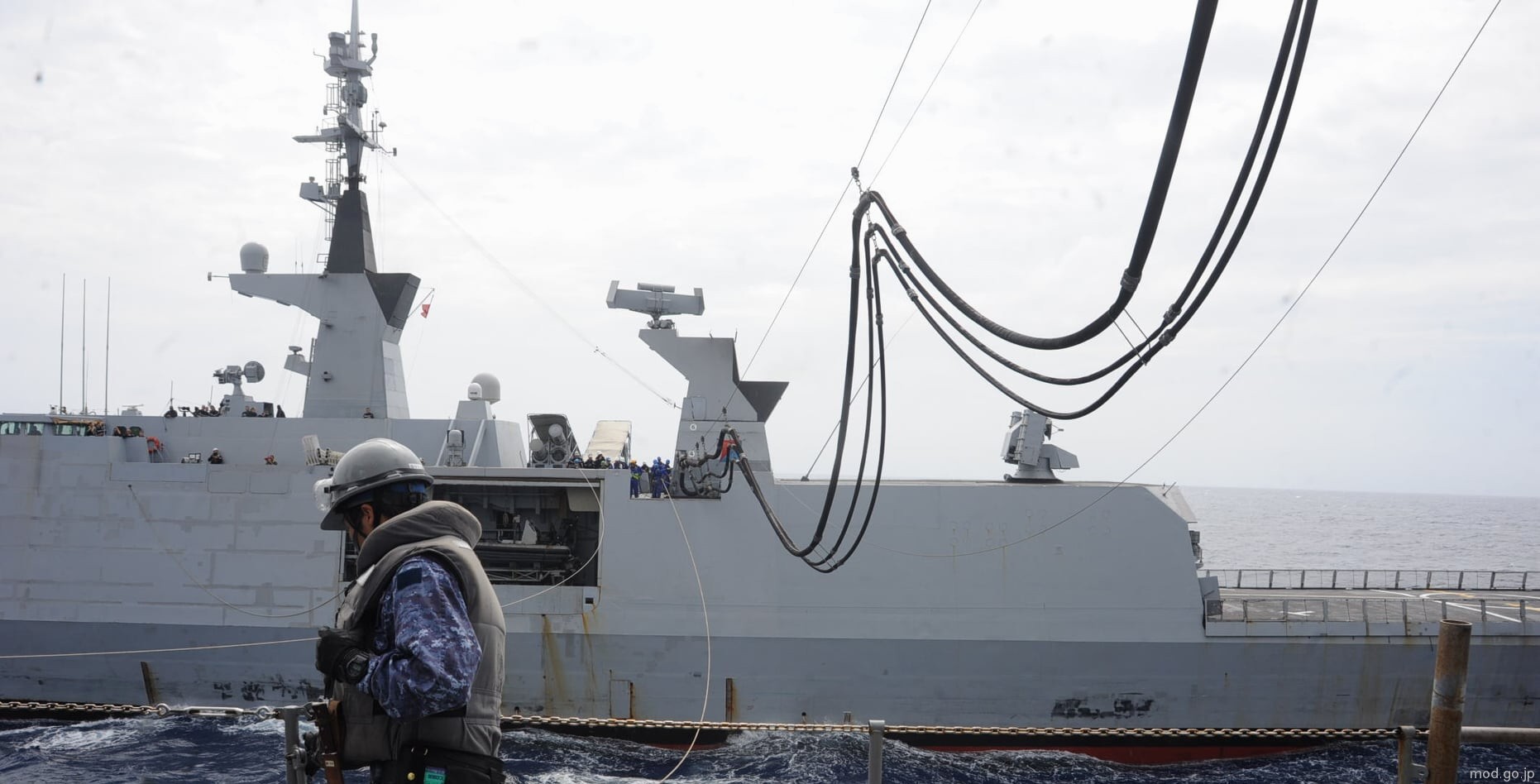 f-711 fs surcouf la fayette class frigate french navy marine nationale 18