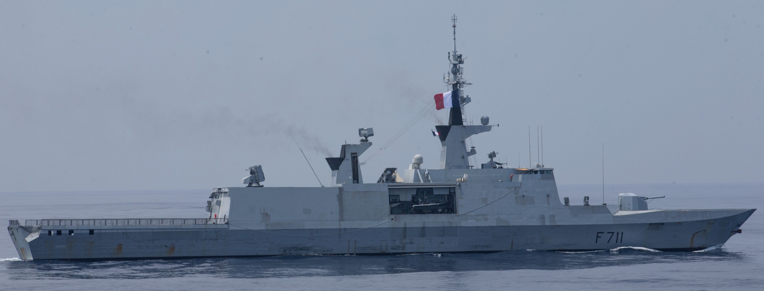 f-711 fs surcouf la fayette class frigate french navy marine nationale 28