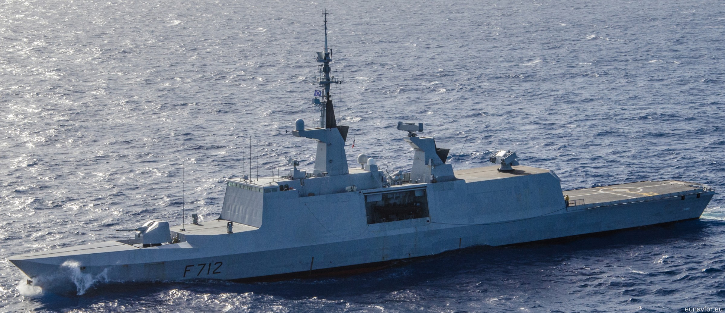 f-712 fs courbet la fayette class frigate french navy marine nationale stealth 05