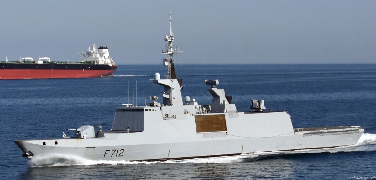 f-712 fs courbet la fayette class frigate french navy marine nationale 38