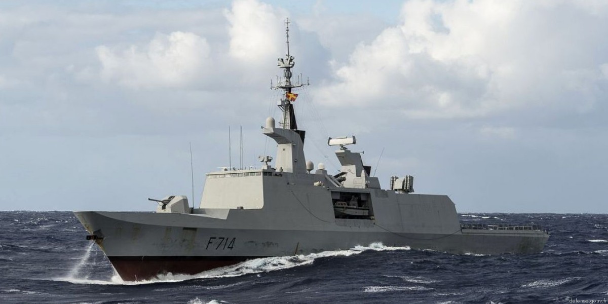 f-714 fs guepratte la fayette class frigate flf french navy marine nationale 09