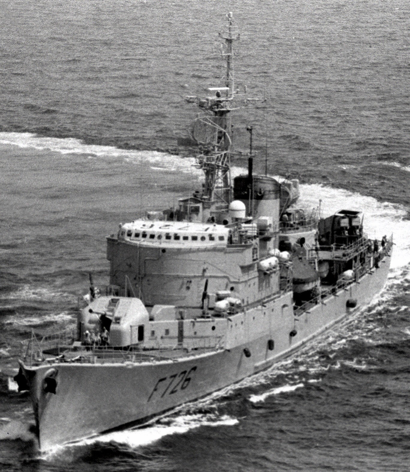 riviere class frigate aviso escorteur f-726 commandant bory french navy marine nationale 06