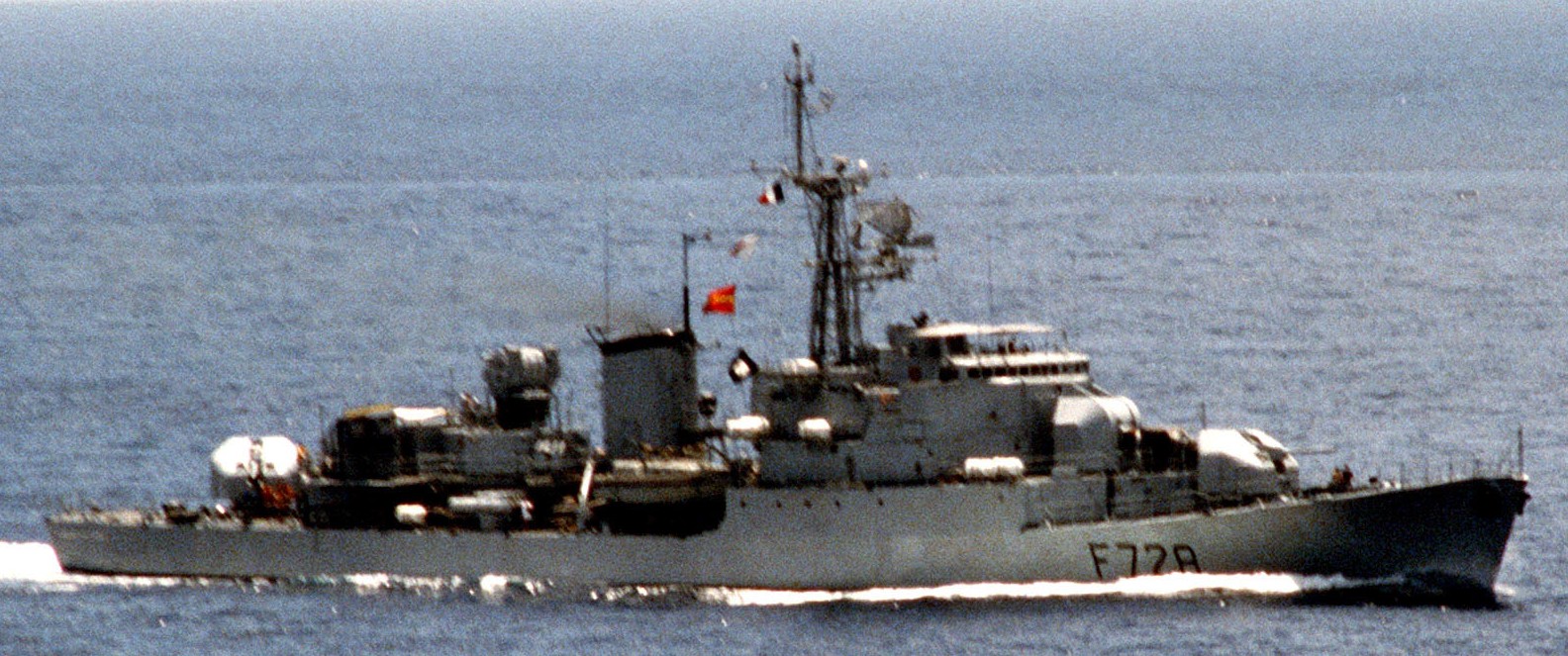 riviere class frigate aviso escorteur f-728 doudart de lagree french navy marine nationale 02