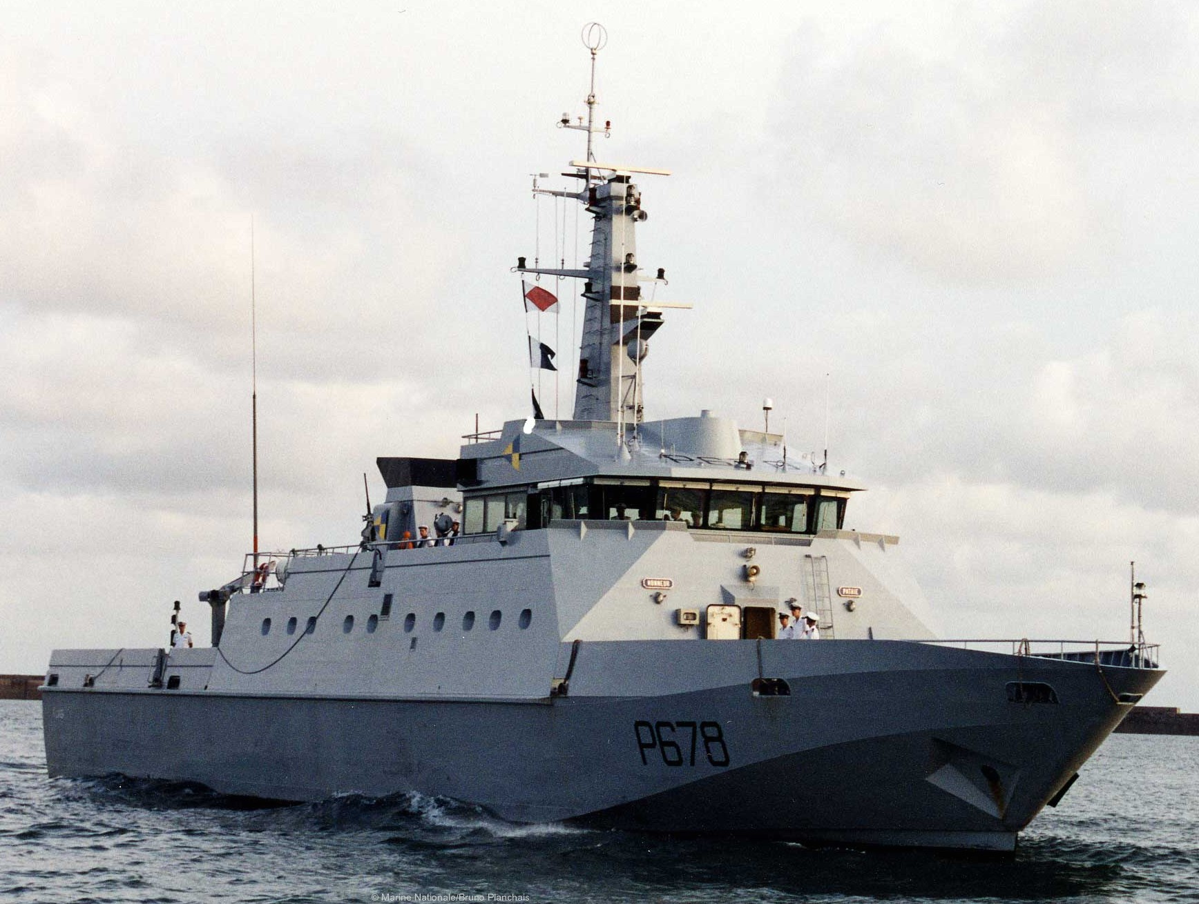 p-678 pluvier flamant class offshore patrol vessel opv french navy patrouilleur marine nationale 03
