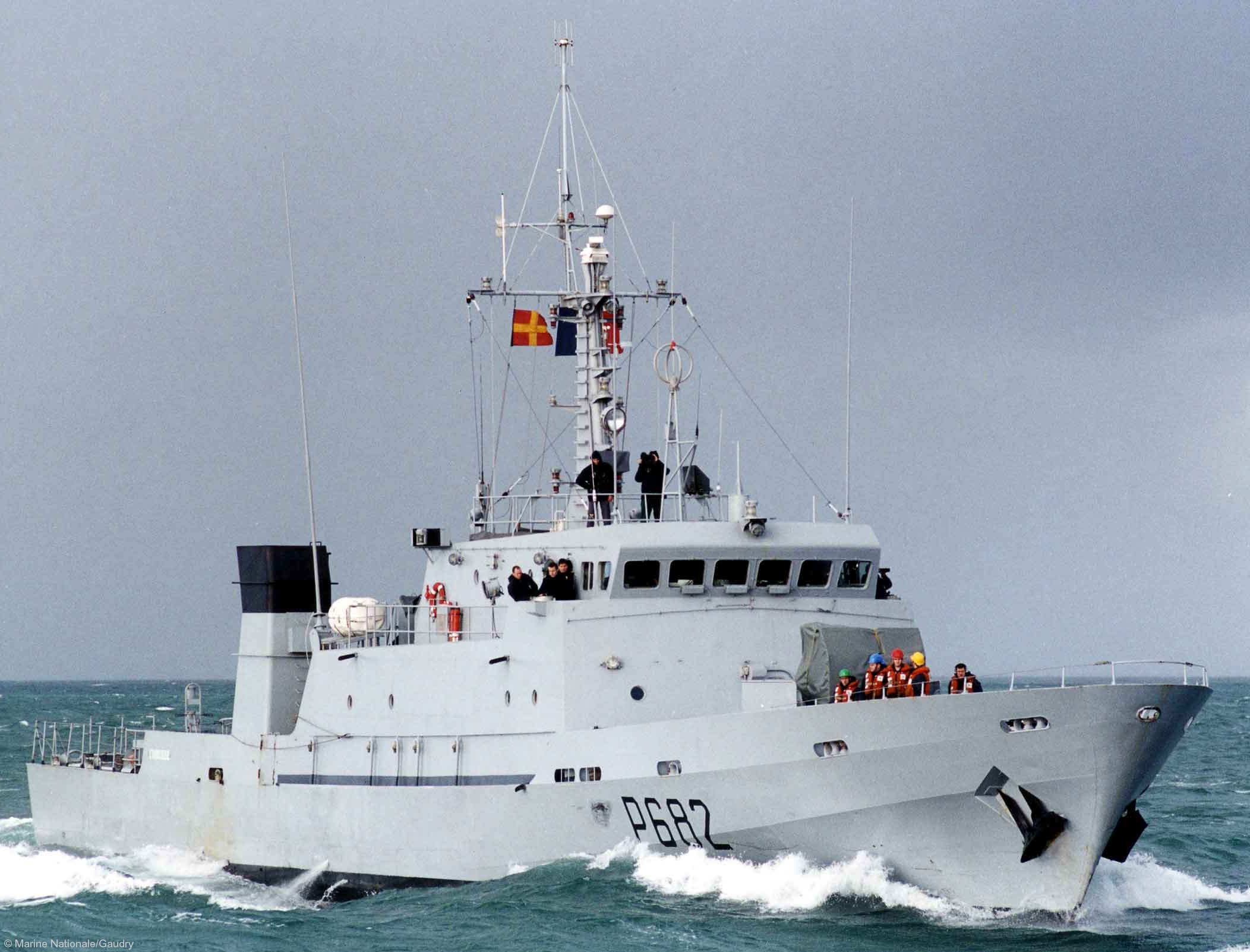 p-682 l'audacieuse p400 class patrol vessel french navy patrouilleur marine nationale 02