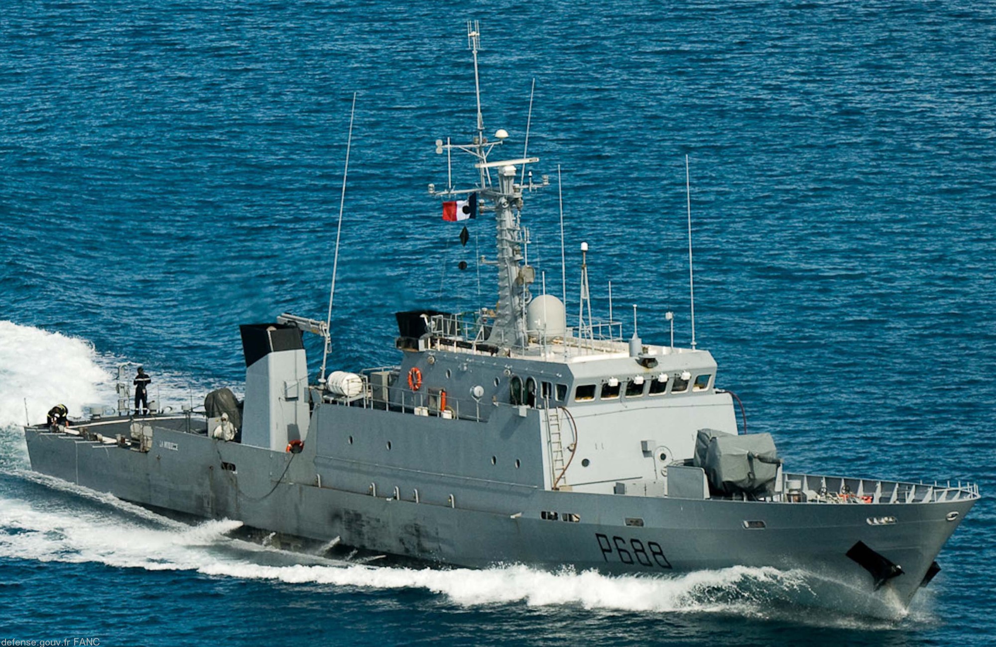 p-688 la moqueuse l'audacieuse p400 class patrol vessel french navy patrouilleur marine nationale 02
