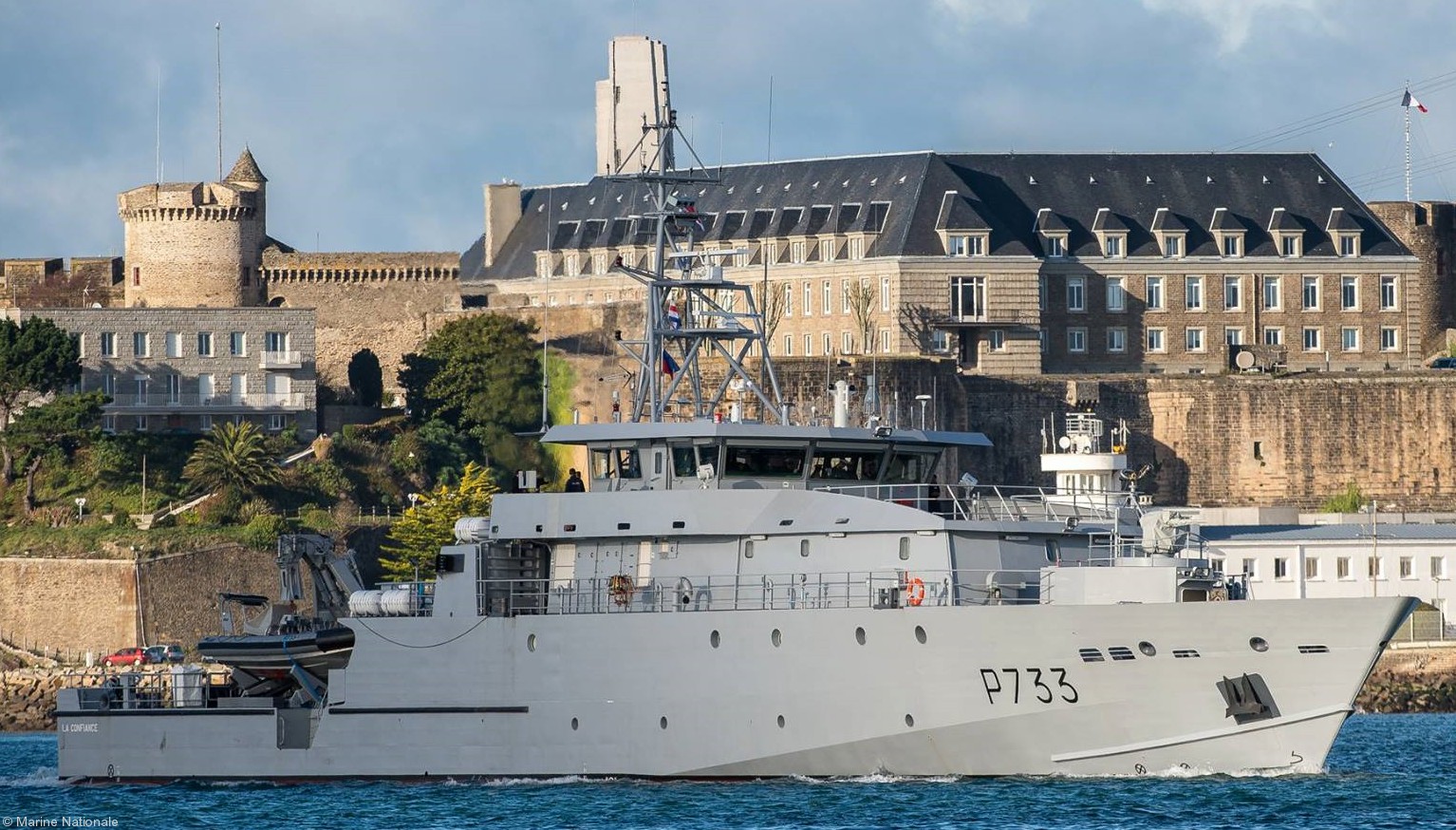 p-733 la confiance offshore patrol vessel opv patrouilleur antilles guyane pag french navy marine nationale 06