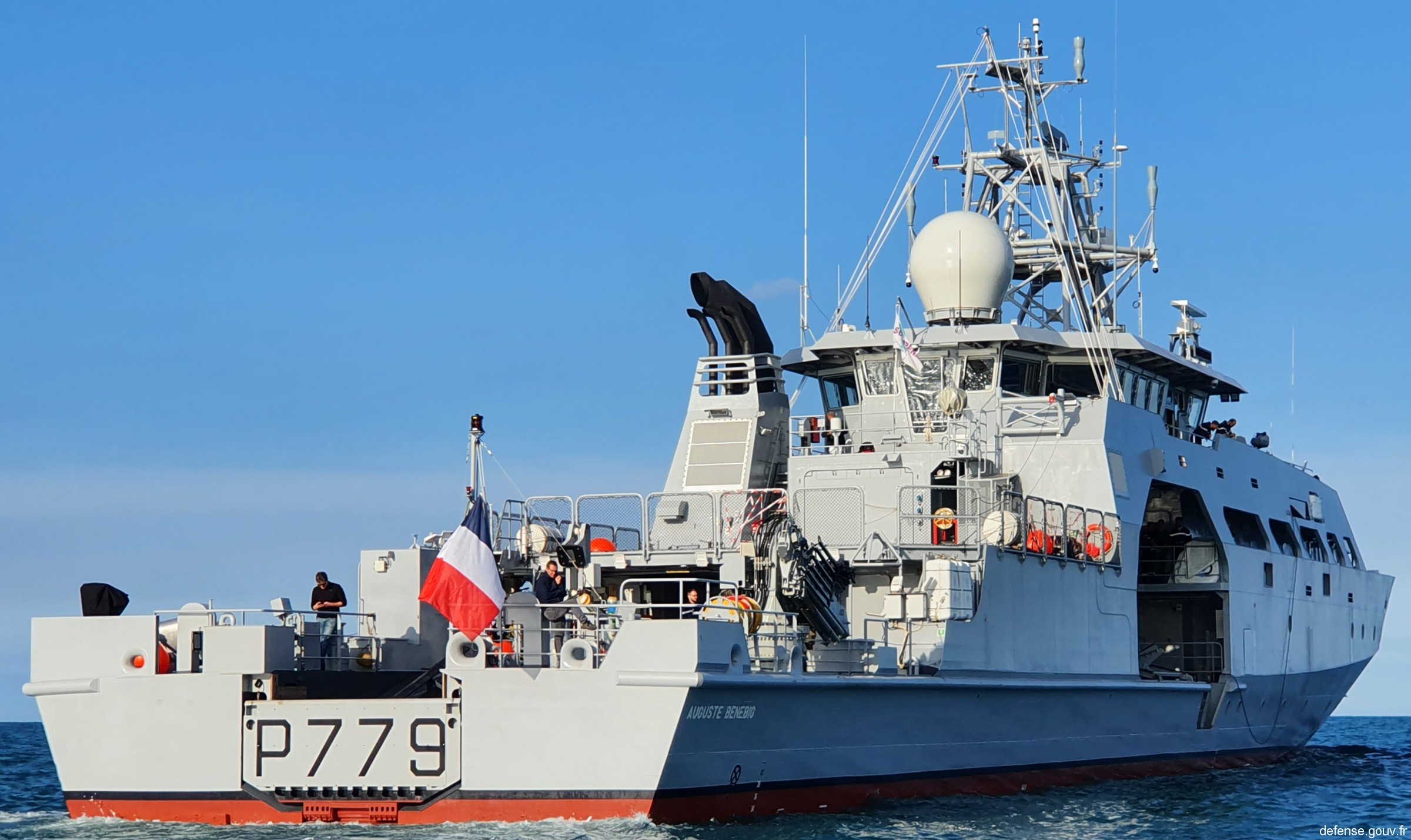 p-779 fs auguste benebig patrouilleur outre-mer pom offshore patrol vessel opv french navy marine nationale noumea 23