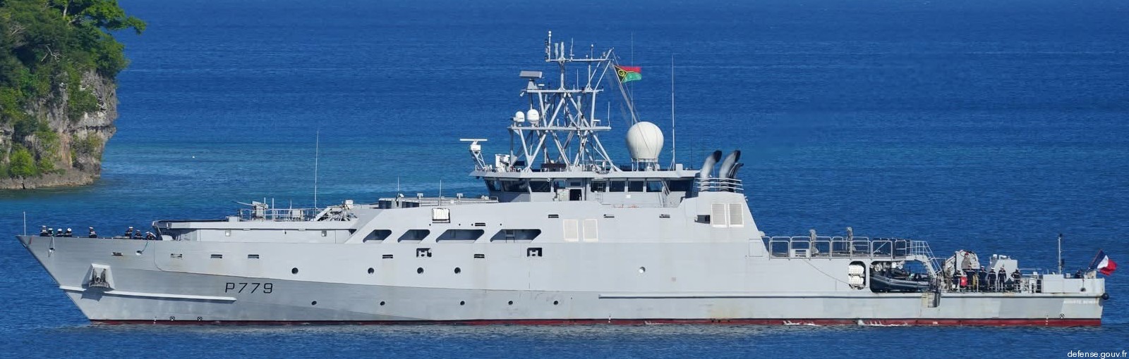 p-779 fs auguste benebig patrouilleur outre-mer pom offshore patrol vessel opv french navy marine nationale noumea 25
