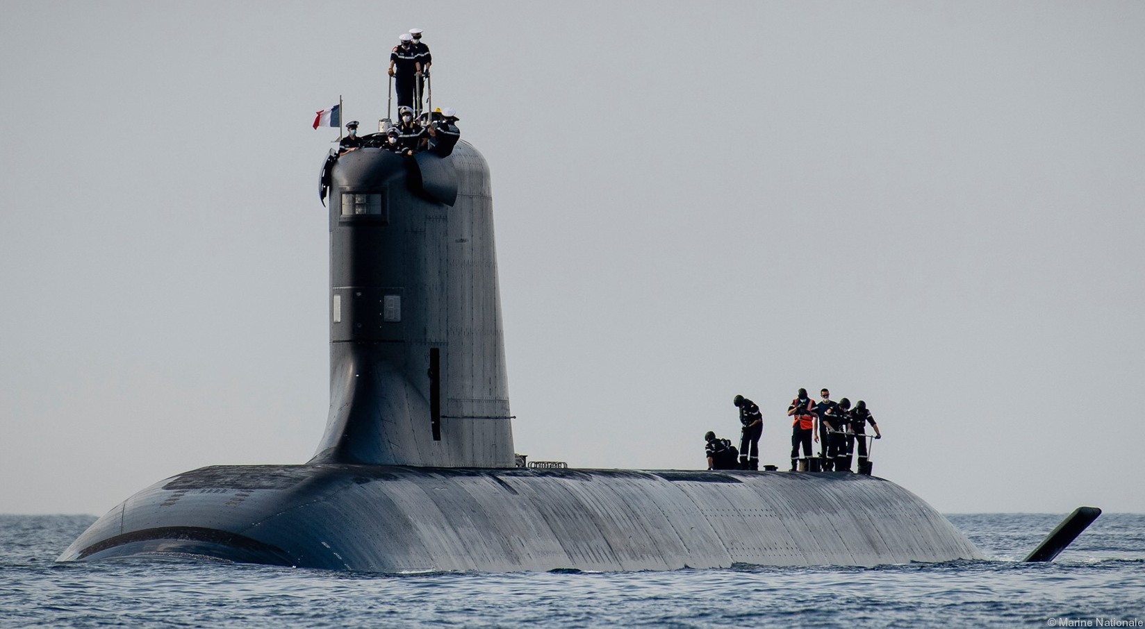s-635 suffren barracuda class attack submarine french navy marine nationale sous-marin nucleaire d'attaque sna 09