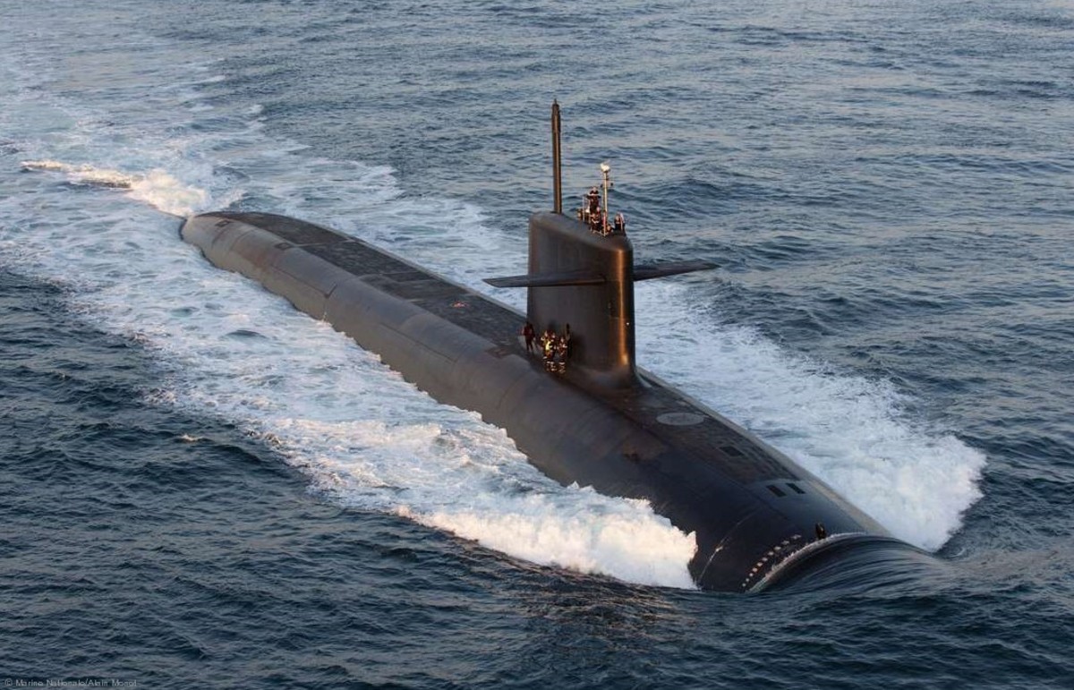 le triomphant class ballistic missile submarine ssbn snle french navy marine nationale temeraire vigilant terrible 05
