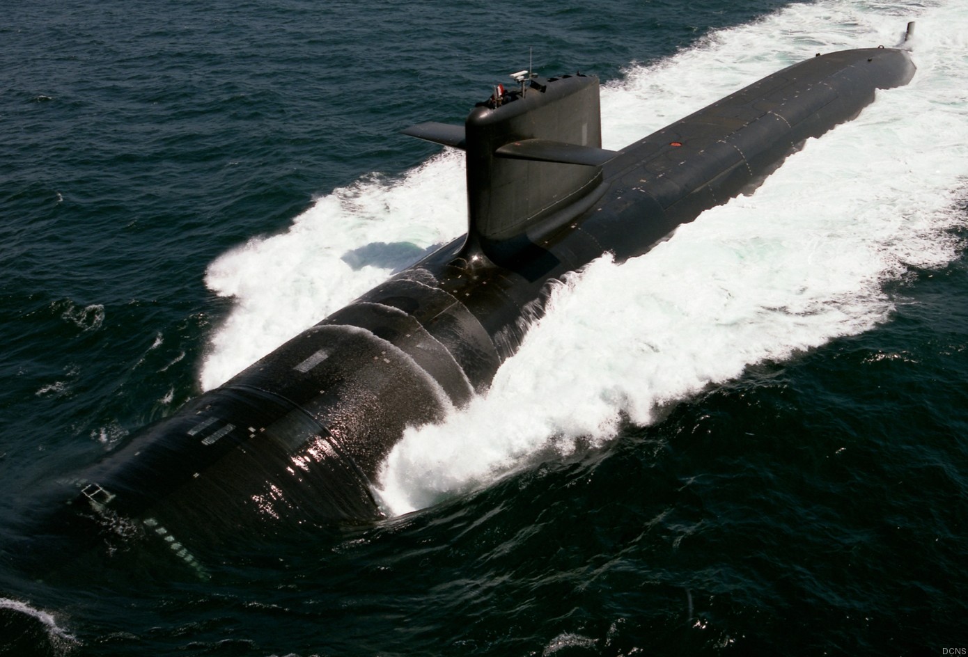 le triomphant class ballistic missile submarine ssbn snle french navy marine nationale temeraire vigilant terrible 25