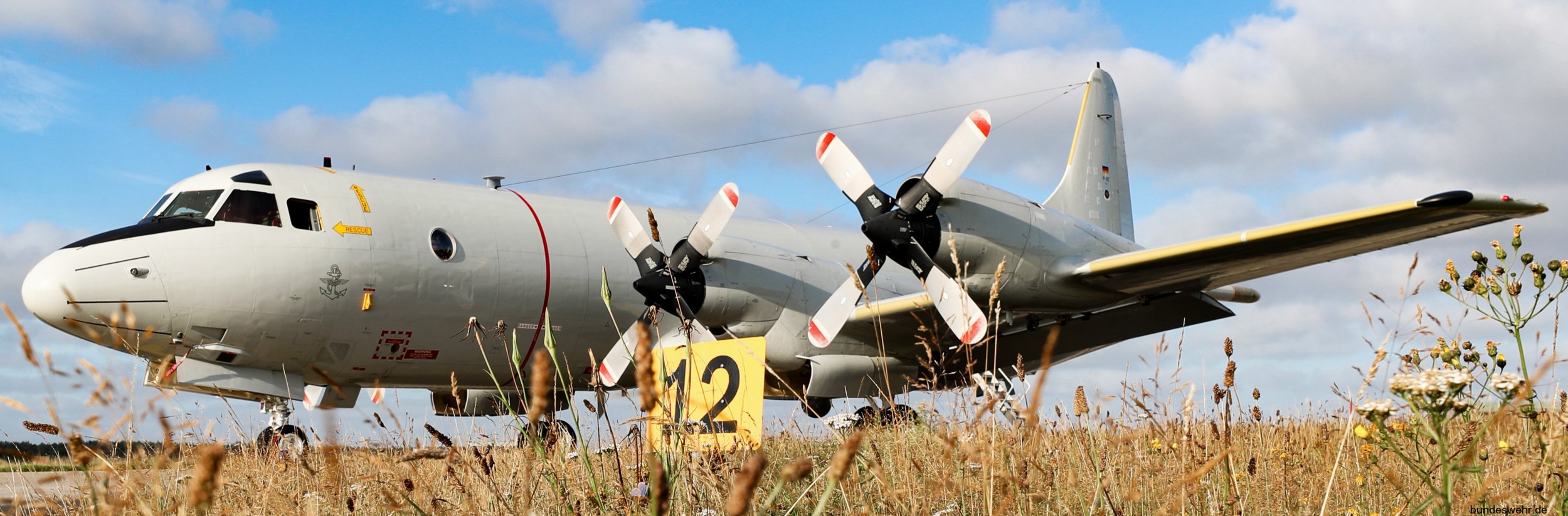 p-3c orion maritime patrol aircraft german navy lockheed deutsche marine seefernaufklärer mfg-3 nordholz 20