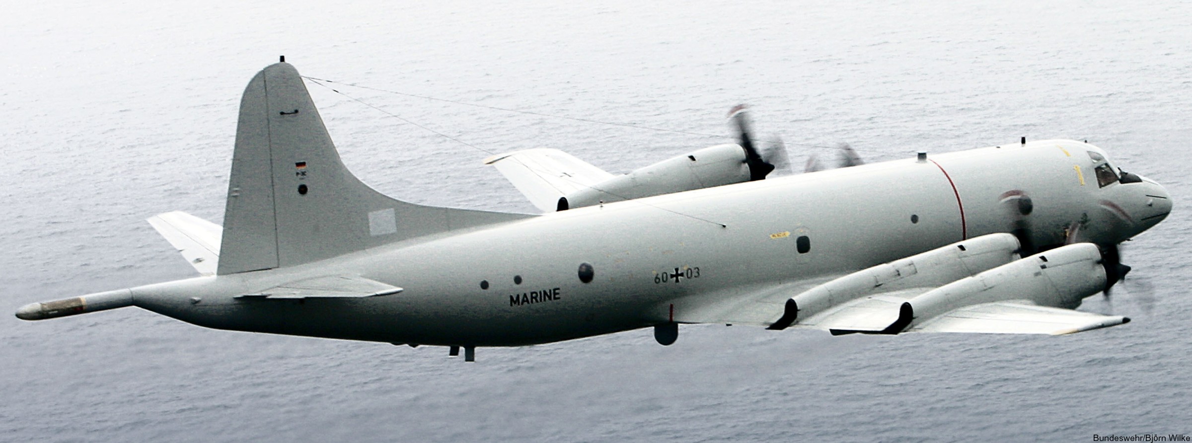 p-3c orion maritime patrol aircraft german navy lockheed deutsche marine seefernaufklärer mfg-3 nordholz 32