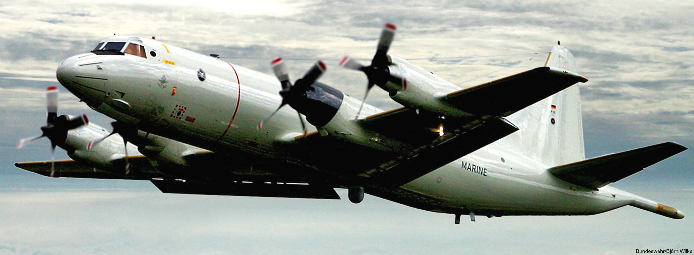 p-3c orion maritime patrol aircraft german navy lockheed deutsche marine seefernaufklärer mfg-3 nordholz 34