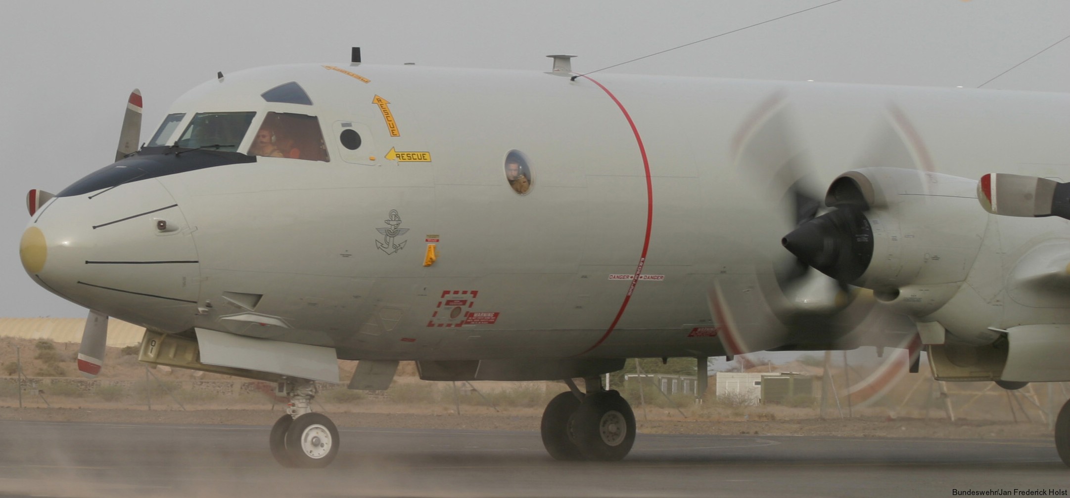 p-3c orion maritime patrol aircraft german navy lockheed deutsche marine seefernaufklärer mfg-3 nordholz 37
