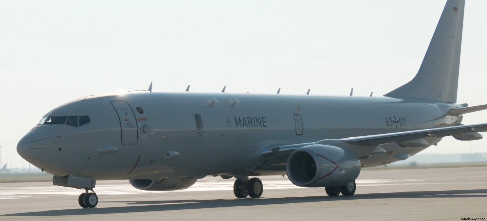 p-8a poseidon maritime patrol aircraft mpa german navy deutsche marine berlin brandenburg airport 2025 10