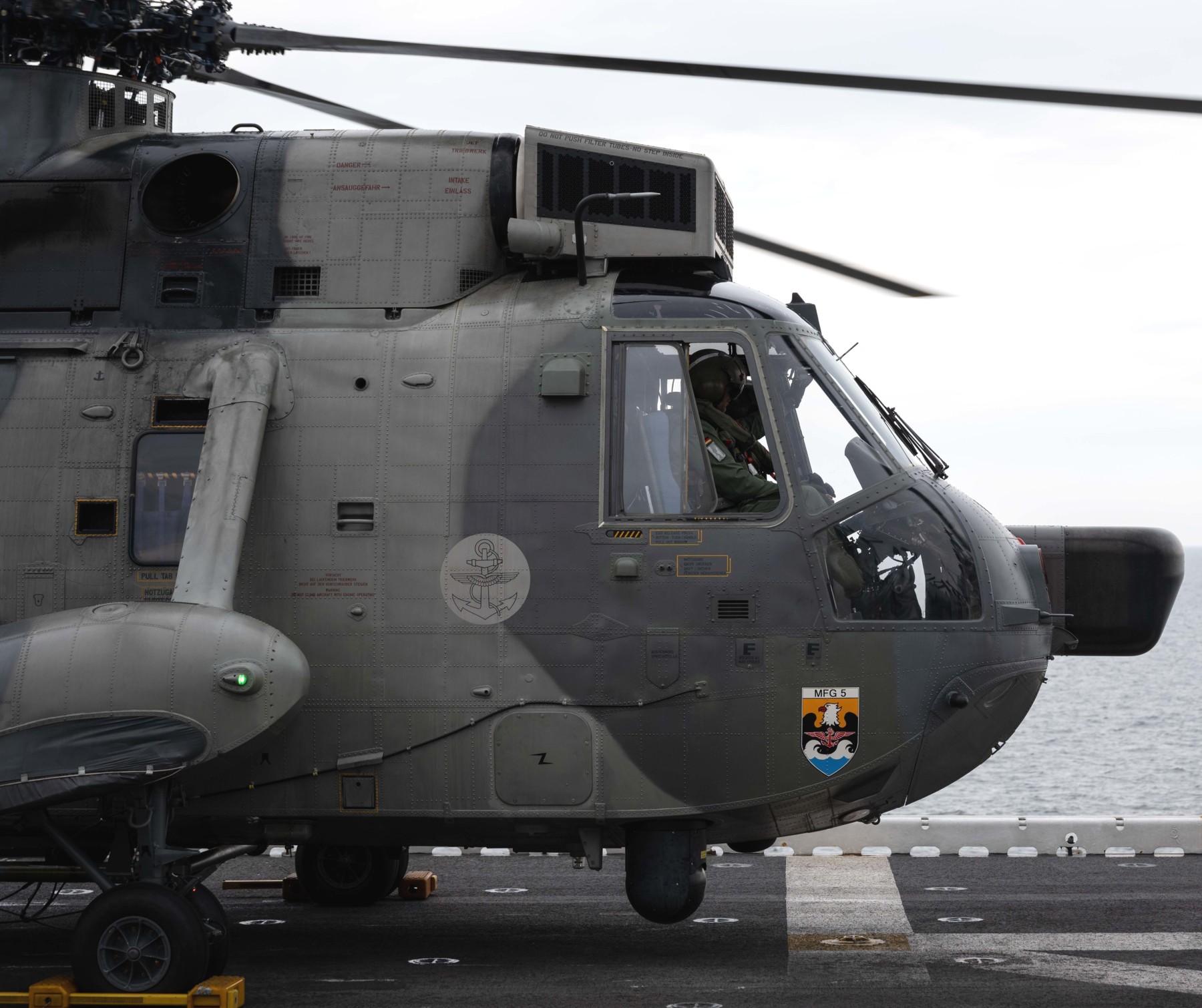 sea king mk.41 westland naval helicopter german navy deutsche marine sar 69
