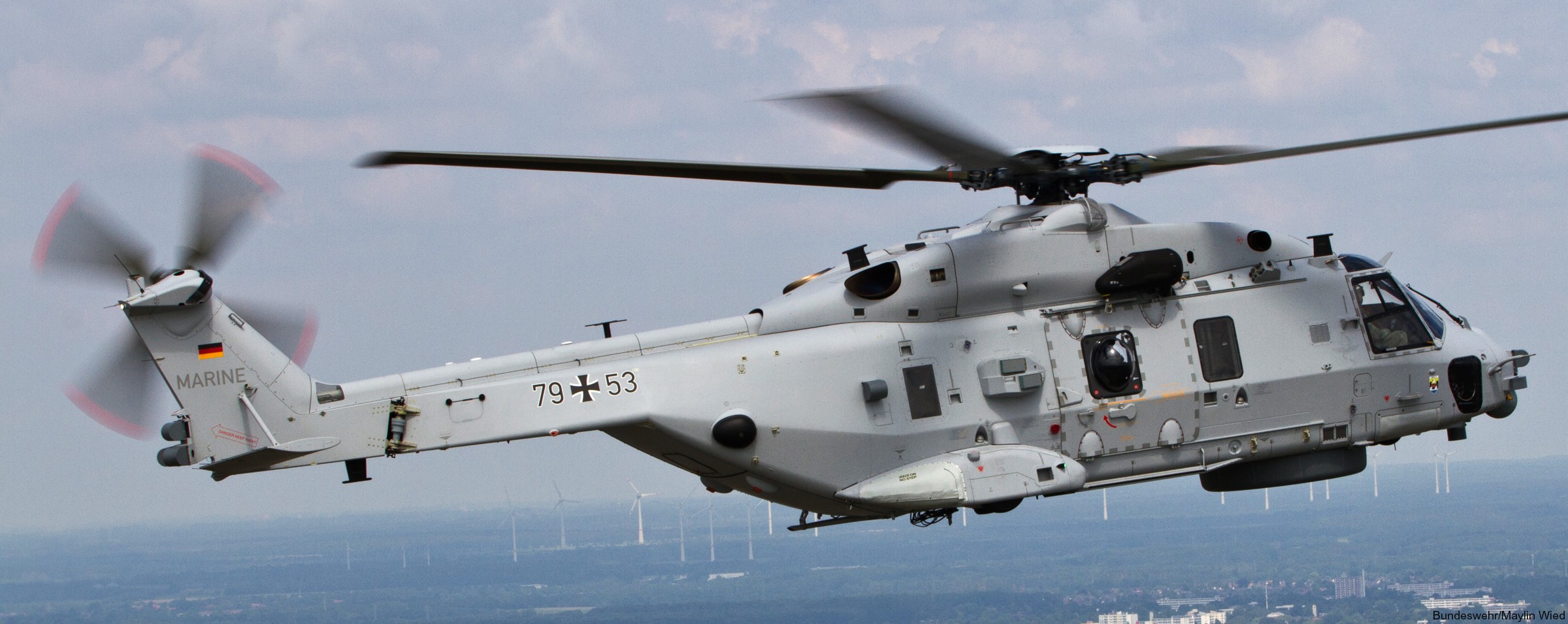 nh-90 nth sea lion helicopter german navy deutsche marine nhindustries mfg-5 nordholz 06x