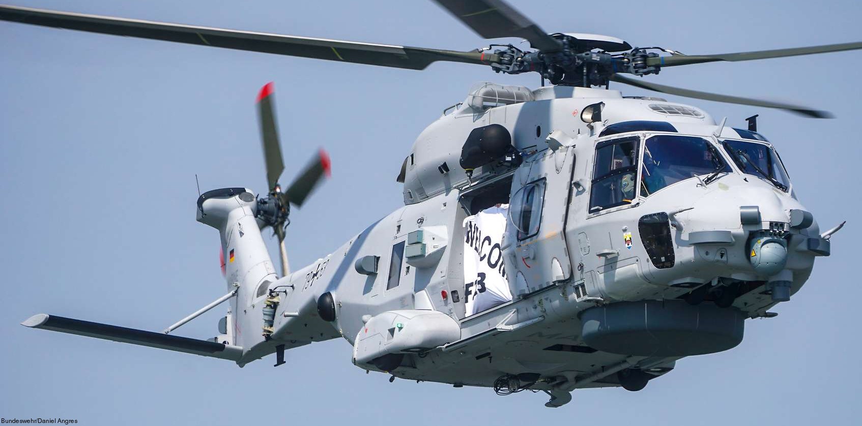 nh-90 nth sea lion nfh helicopter german navy deutsche marine nhindustries mfg-5 44