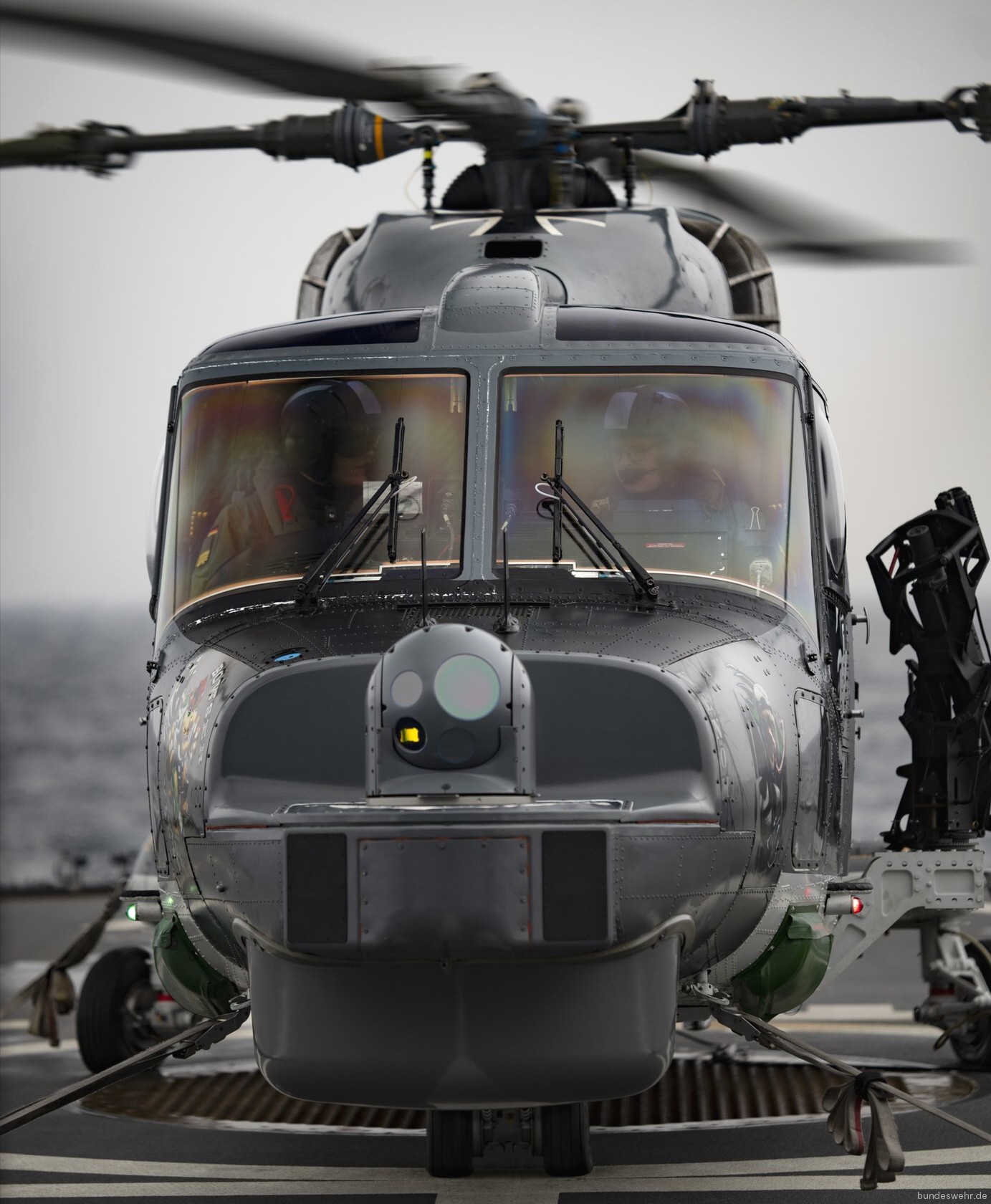 sea lynx mk.88a westland naval helicopter german navy deutsche marine bundeswehr 27