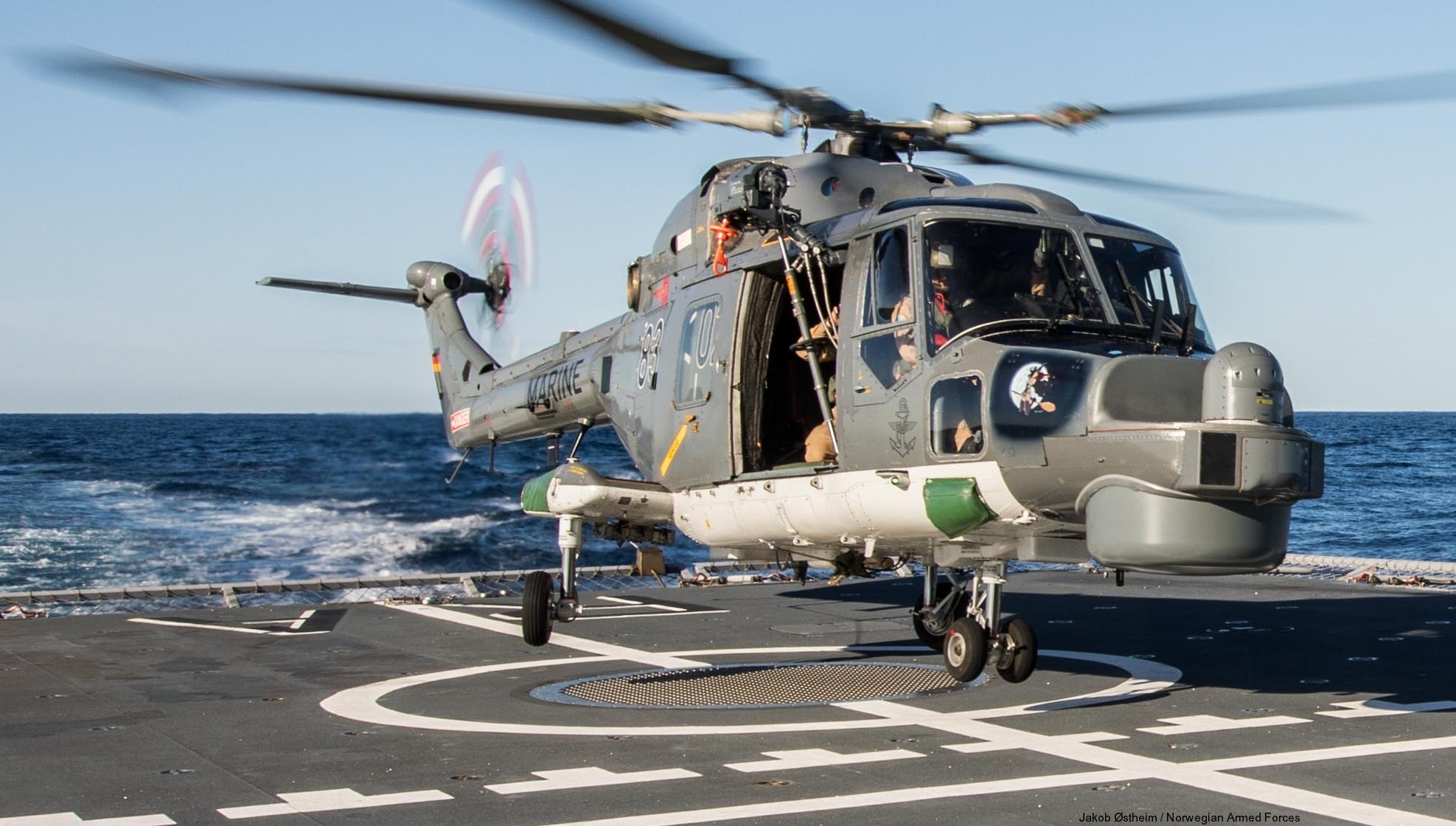 sea lynx mk.88a westland naval helicopter german navy deutsche marine 49