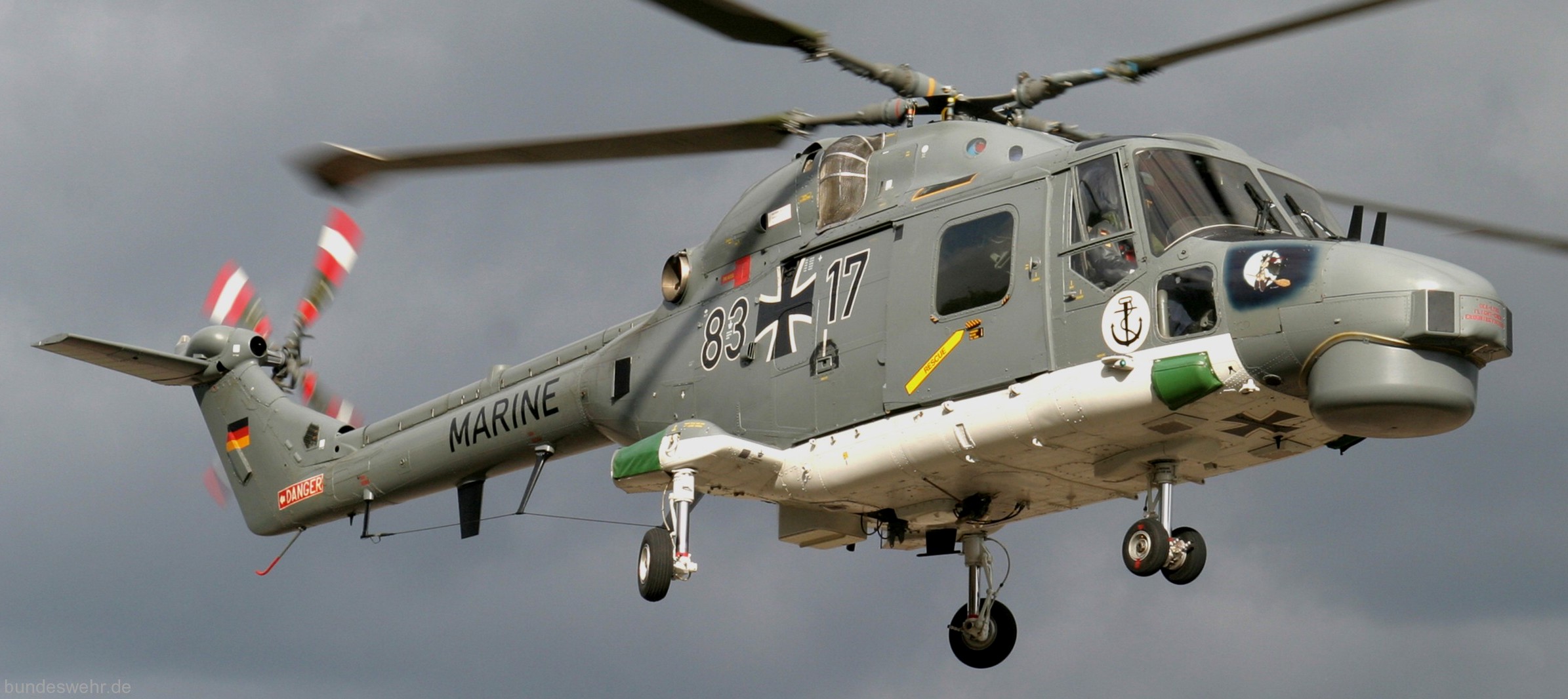 sea lynx mk.88a westland naval helicopter german navy deutsche marine 71